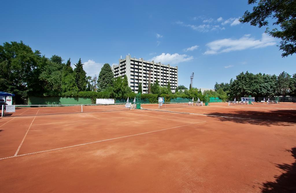 Lebed Hotel Saints Constantine and Helena Exterior foto